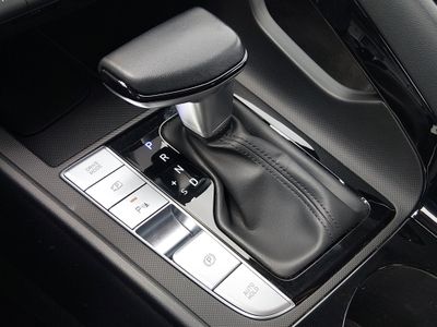 2024 Hyundai Elantra - Photo 22