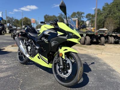 2026 Kawasaki Ninja 500 SE ABS - Photo 2
