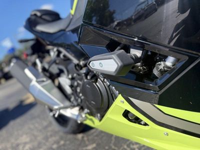 2026 Kawasaki Ninja 500 SE ABS - Photo 11