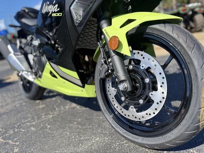 2026 Kawasaki Ninja 500 SE ABS - Photo 8