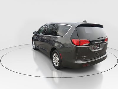 2023 Chrysler Voyager - Photo 5