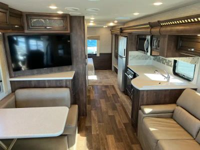 2022 Newmar BAY STAR — interior view