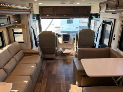2022 Newmar BAY STAR — rear three-quarter view
