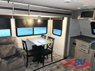 2022 Dutchmen RV Kodiak - Photo 10