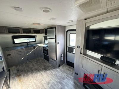 2022 Dutchmen RV Kodiak - Photo 4