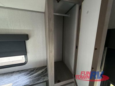 2022 Dutchmen RV Kodiak - Photo 49