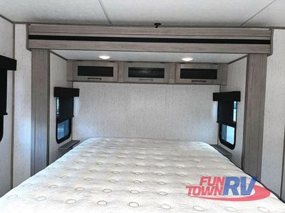2022 Dutchmen RV Kodiak - Photo 9
