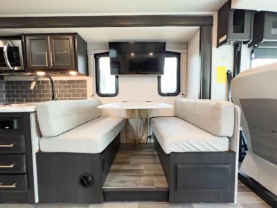 2025 Fleetwood FLAIR — photo 7 view