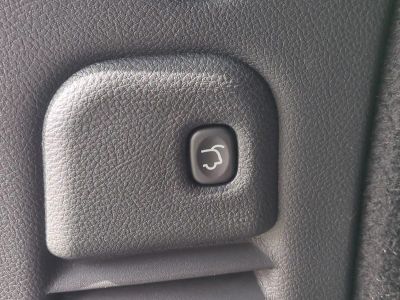 2023 Dodge Durango — photo 14 view