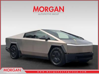 2024 Tesla Cybertruck Base — front three-quarter view