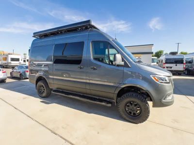 2026 Storyteller Overland DARK MODE — photo 14 view