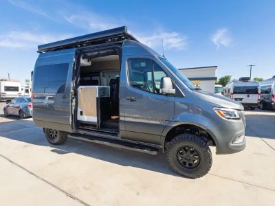 2026 Storyteller Overland DARK MODE — photo 15 view