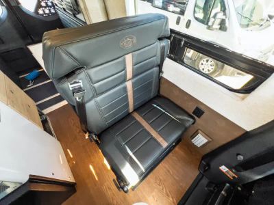 2026 Storyteller Overland DARK MODE — photo 8 view