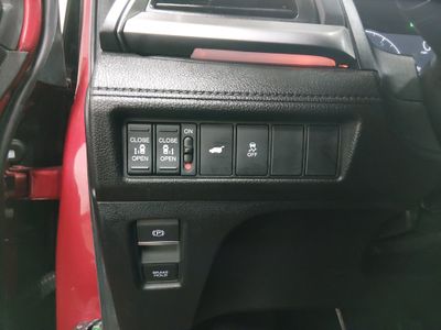 2025 Honda Odyssey - Photo 13