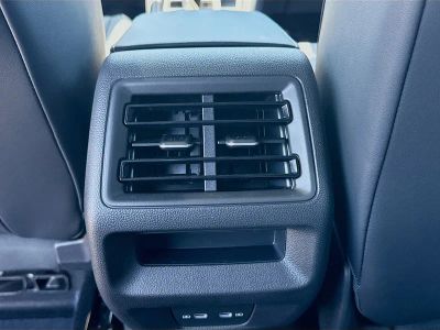 2026 Volkswagen Tiguan — photo 19 view