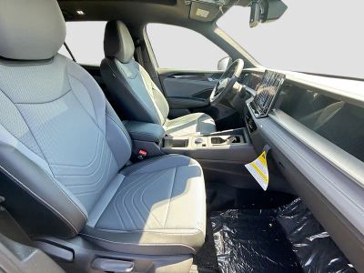 2026 Volkswagen Tiguan — photo 23 view