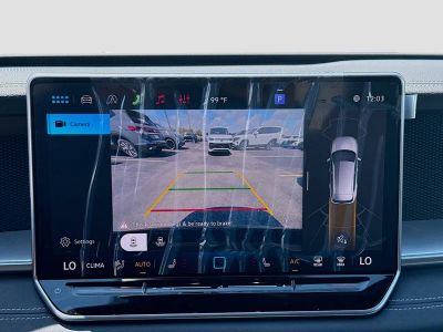 2026 Volkswagen Tiguan — photo 13 view