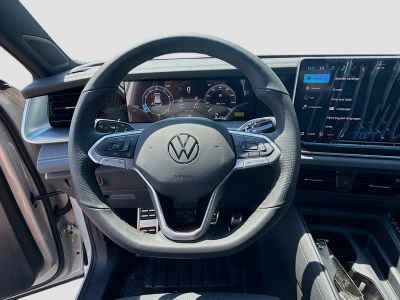 2026 Volkswagen Tiguan — photo 10 view