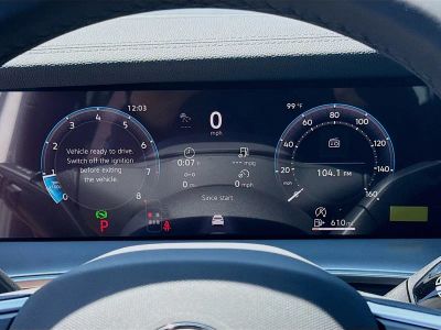2026 Volkswagen Tiguan — photo 11 view