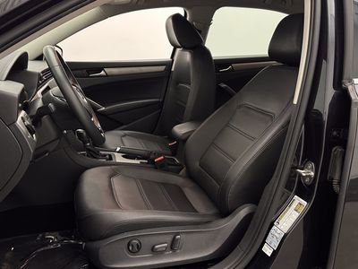 2021 Volkswagen Passat - Photo 13