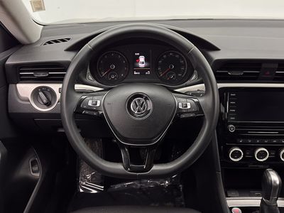 2021 Volkswagen Passat - Photo 23