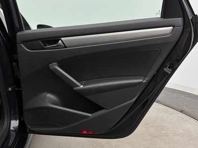 2021 Volkswagen Passat - Photo 28