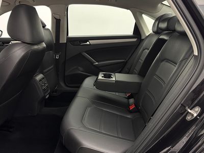 2021 Volkswagen Passat - Photo 21