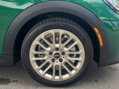 2026 MINI Convertible — photo 13 view