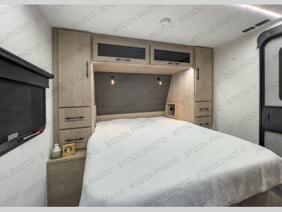 2026 Grand Design Imagine XLS - Photo 6