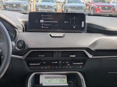 2026 Mazda CX-90 — photo 15 view