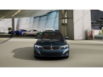 2026 BMW 3 Series - Photo 3