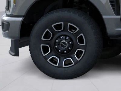 2026 Ford Super Duty F-250 SRW - Photo 4
