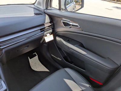2026 Kia Sportage — photo 21 view