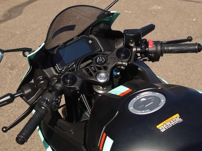 2026 Yamaha YZF-R3 - Photo 12