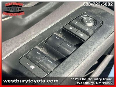 2025 Toyota Tacoma — photo 21 view