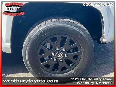 2025 Toyota Tacoma — photo 15 view
