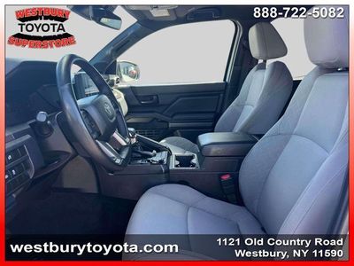 2025 Toyota Tacoma — photo 19 view