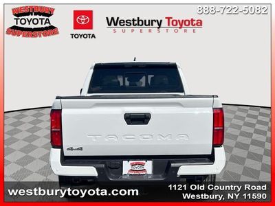 2025 Toyota Tacoma — photo 11 view
