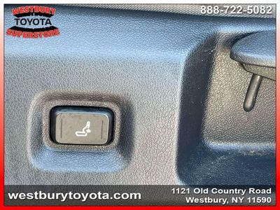 2025 Toyota Tacoma — photo 22 view