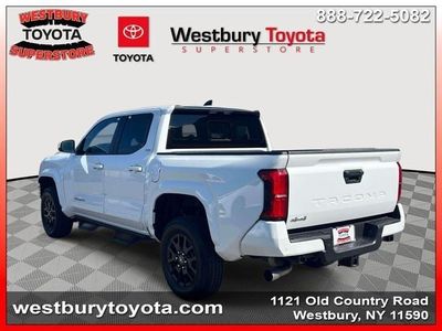 2025 Toyota Tacoma — photo 12 view