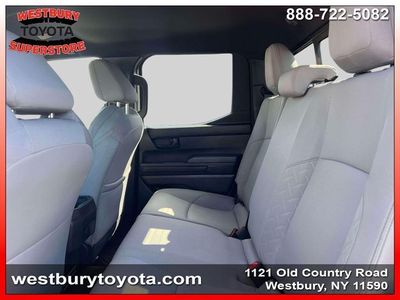 2025 Toyota Tacoma — photo 16 view
