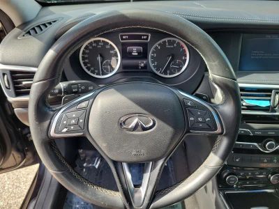 2019 INFINITI QX30 — photo 22 view