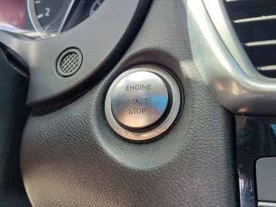 2019 INFINITI QX30 — photo 26 view