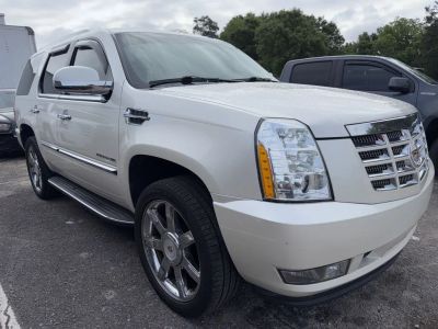 2013 Cadillac Escalade - Photo 3