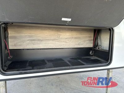 2023 KZ Durango - Photo 11