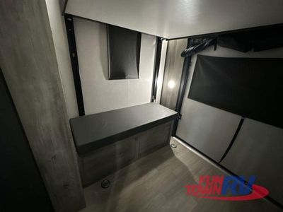 2023 KZ Durango - Photo 52