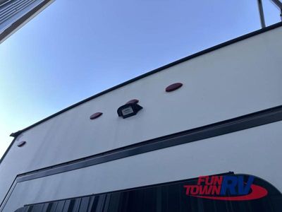 2023 KZ Durango - Photo 17