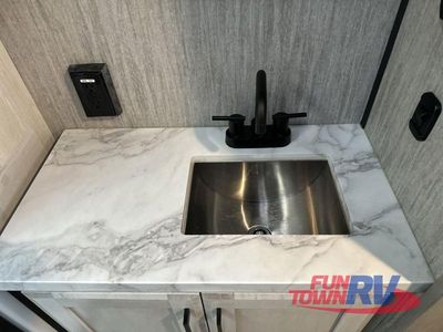 2023 KZ Durango - Photo 40