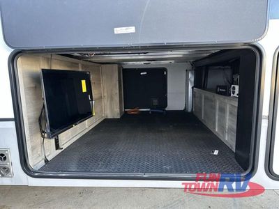 2023 KZ Durango - Photo 5