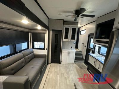 2023 KZ Durango - Photo 30